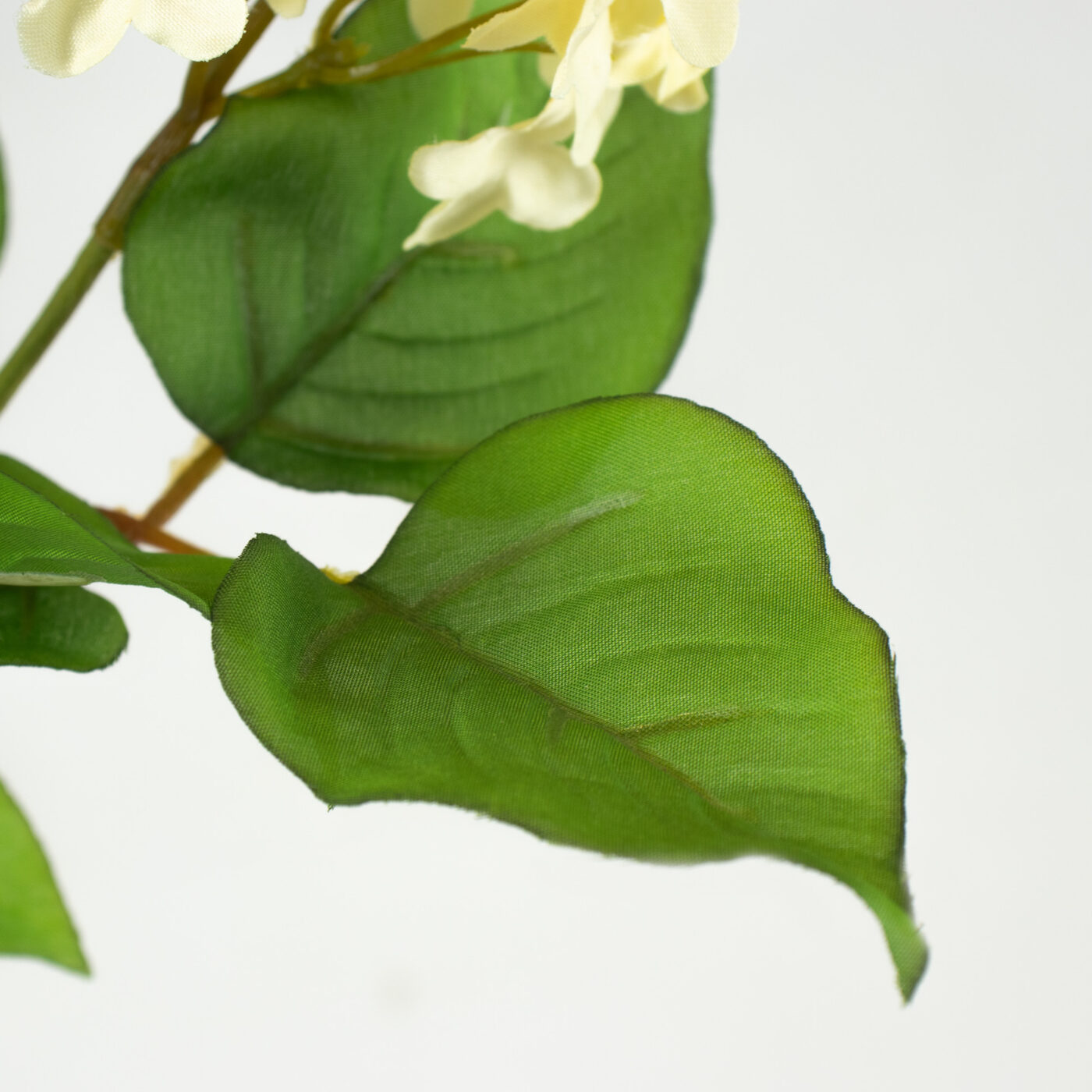 LILACS FLOWER SPRAY CREAM - 77CM