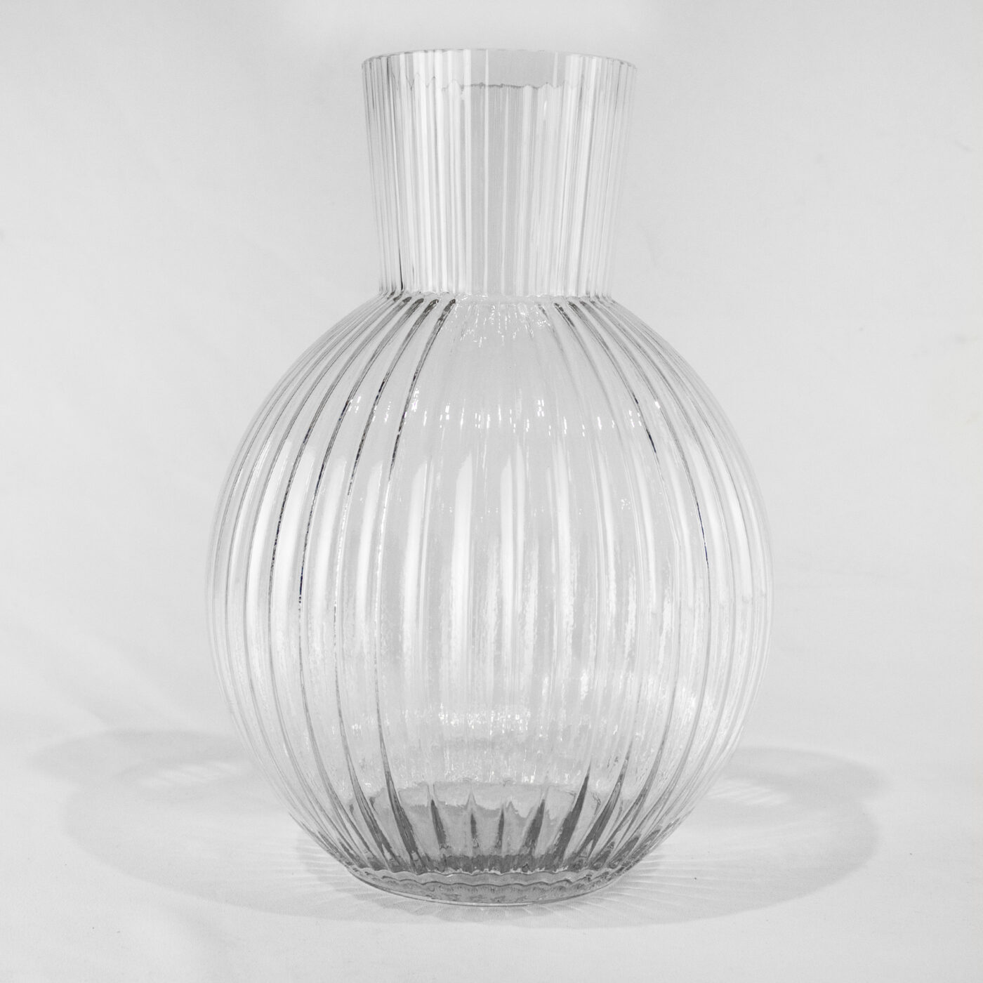 RIBBED BOUQUET GLASS VASE 10 X 20 X 28H - Image 4
