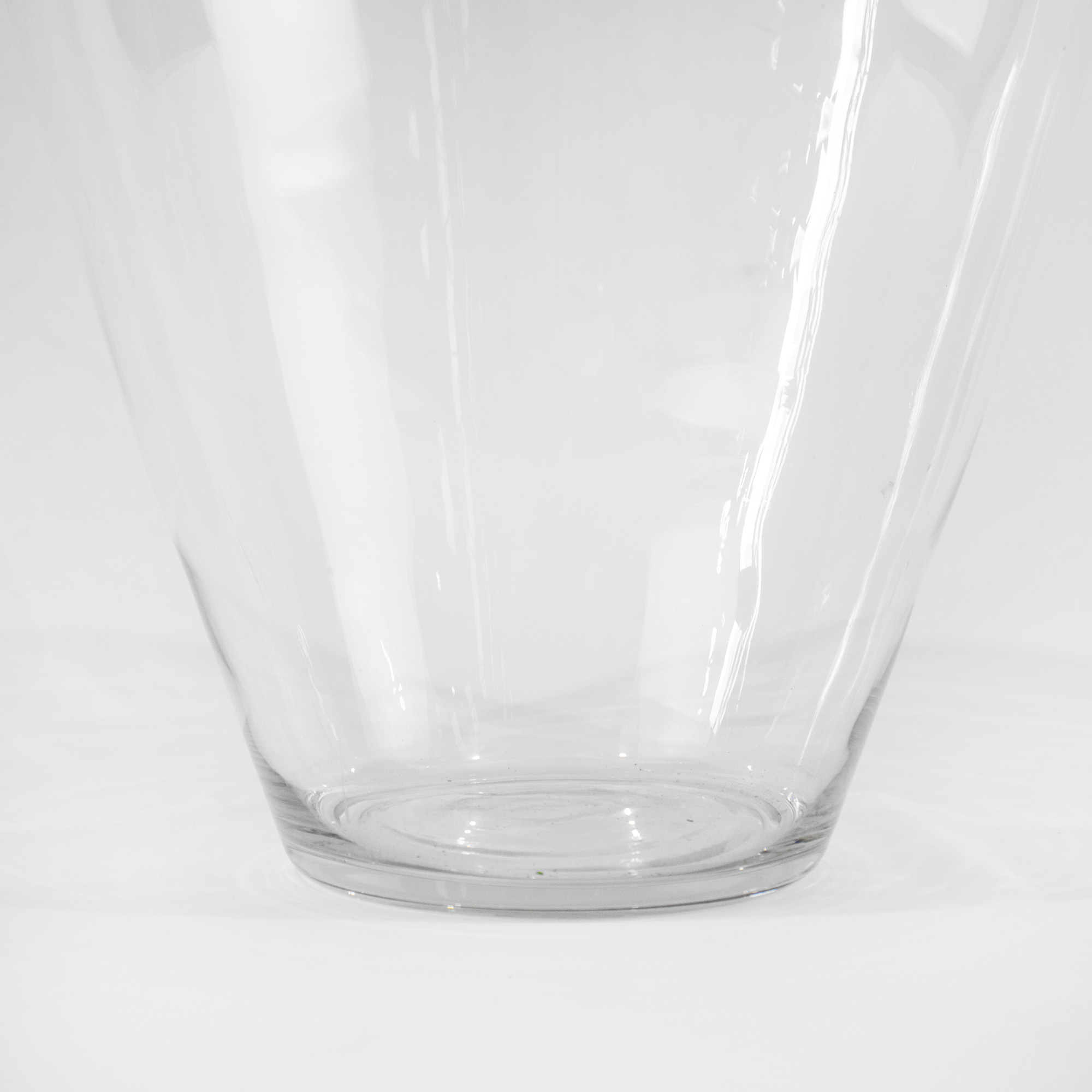 URN GLASS VASE 26 x 36 x 44H - Image 4