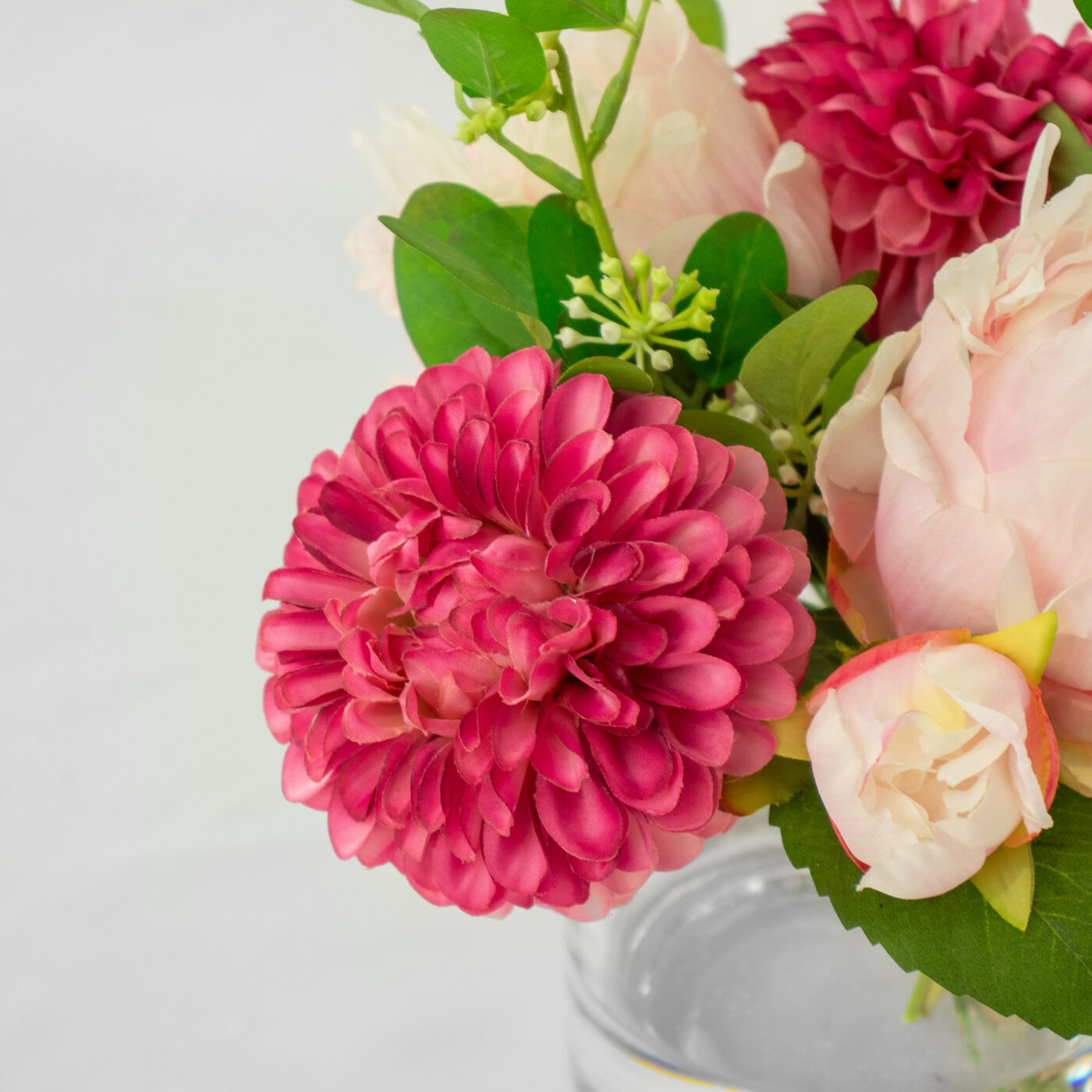 A273 POM POM MUM FUCHIA WITH PEONY