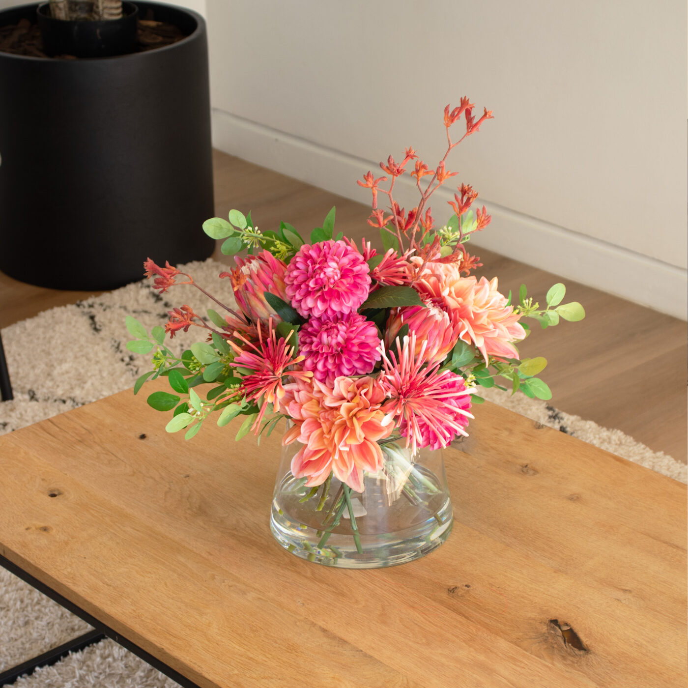 DAHLIA SALMON WITH POM POM MUM FUCHSIA IN JAR VASE