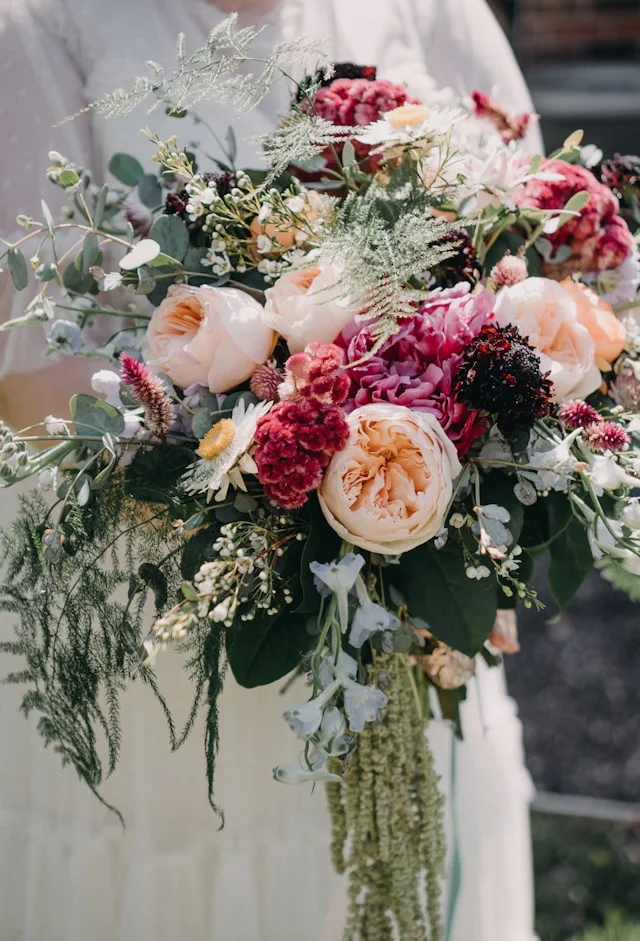one of a kind wedding bouquets