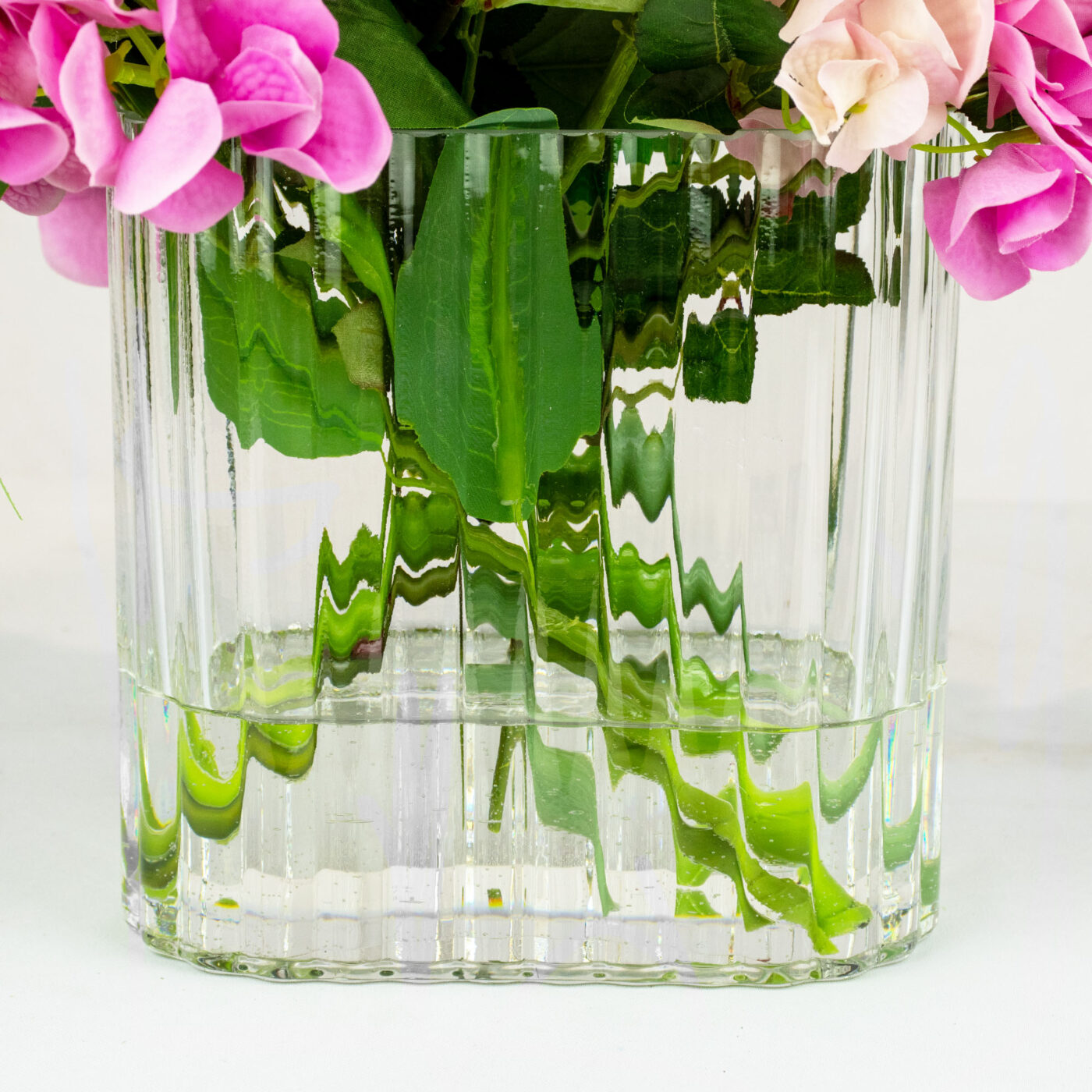 HYDRANGEA PINK WITH BERRY AND FOLIAGE IN RIBBED RECT VASE