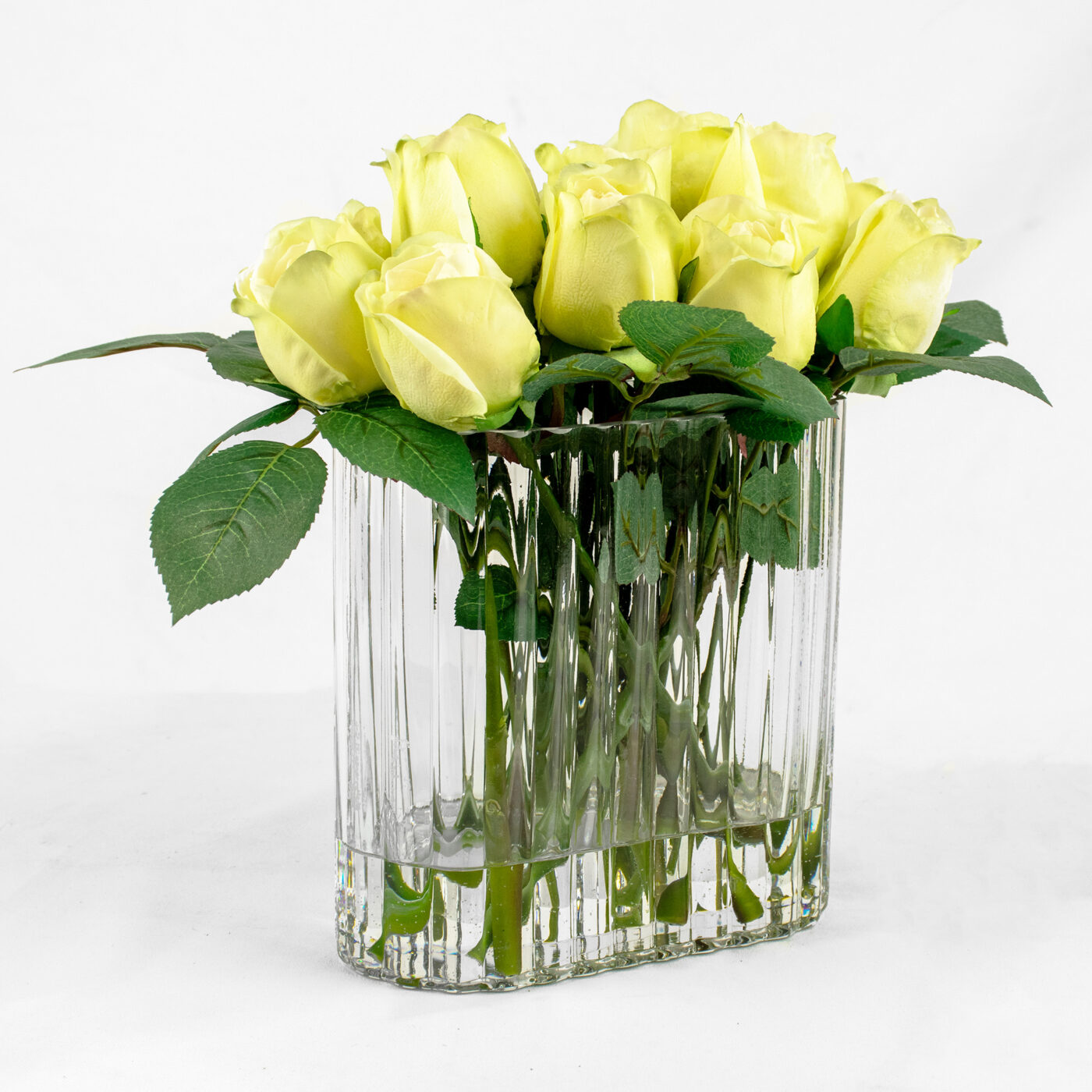 MINT LISA BUD ROSE IN MEDIUM RIBBED RECT VASE