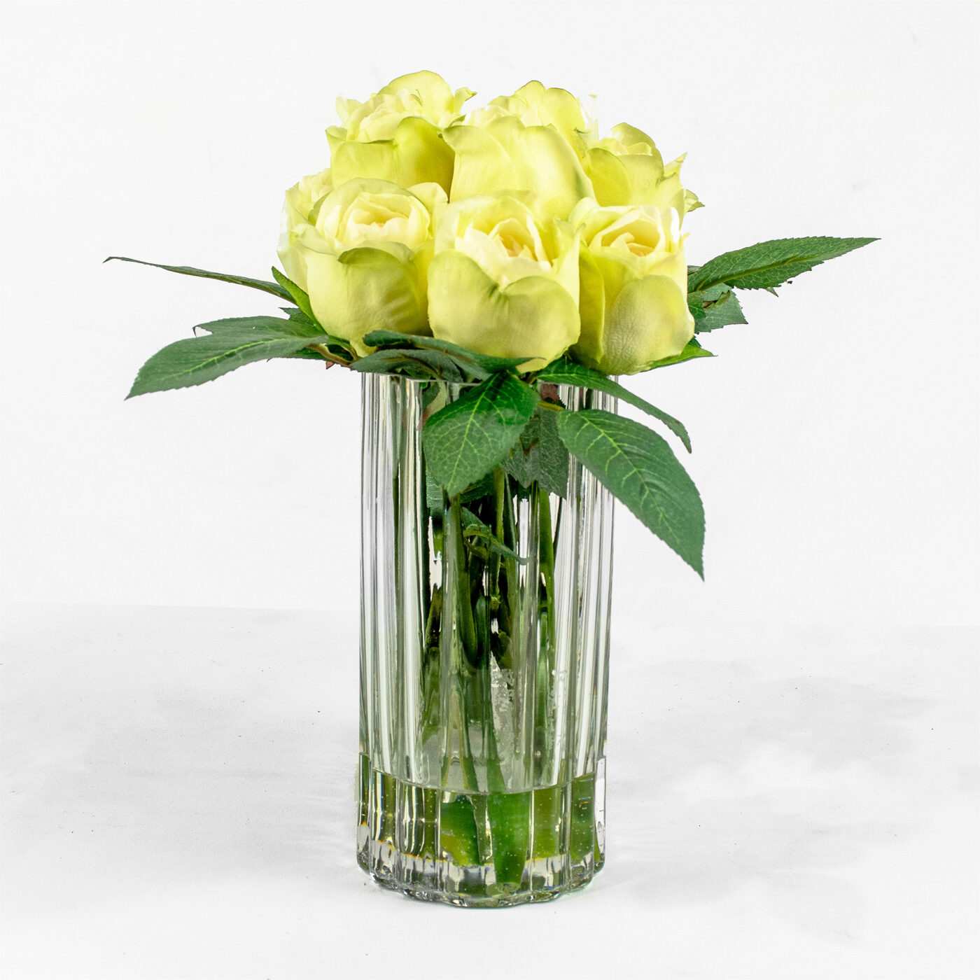 MINT LISA BUD ROSE IN MEDIUM RIBBED RECT VASE