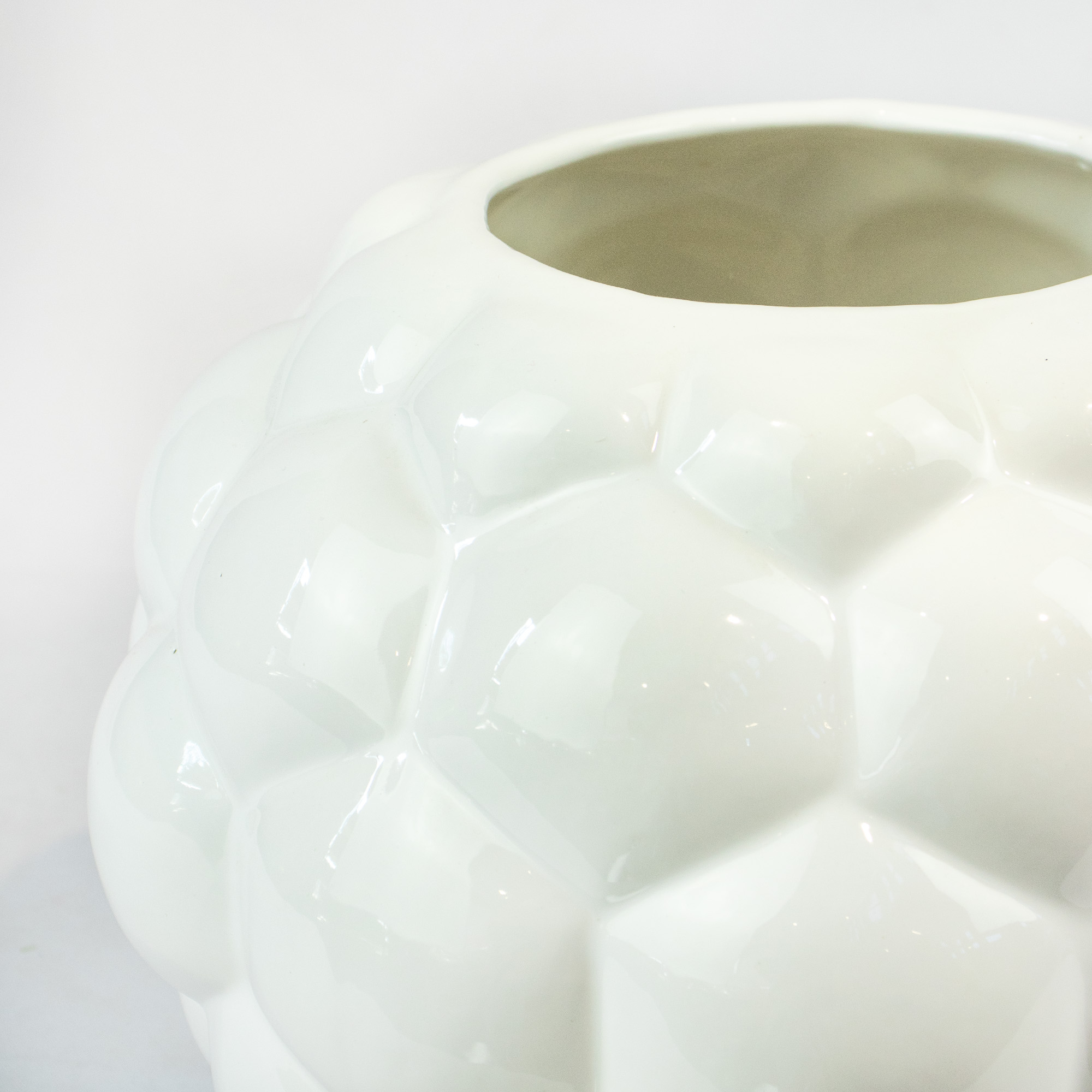 HEXA WHITE GLOSS CERAMIC VASE 28CM(W)x23CM(H)