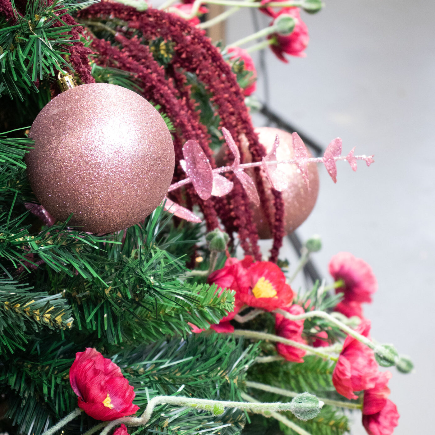 POPPY DECOR SET FOR 2.1m CHRISTMAS TREE - Image 4