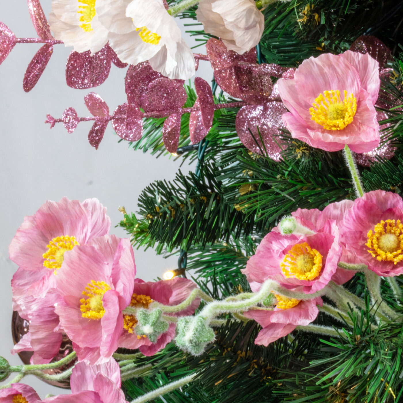 POPPY DECOR SET FOR 2.1m CHRISTMAS TREE - Image 3