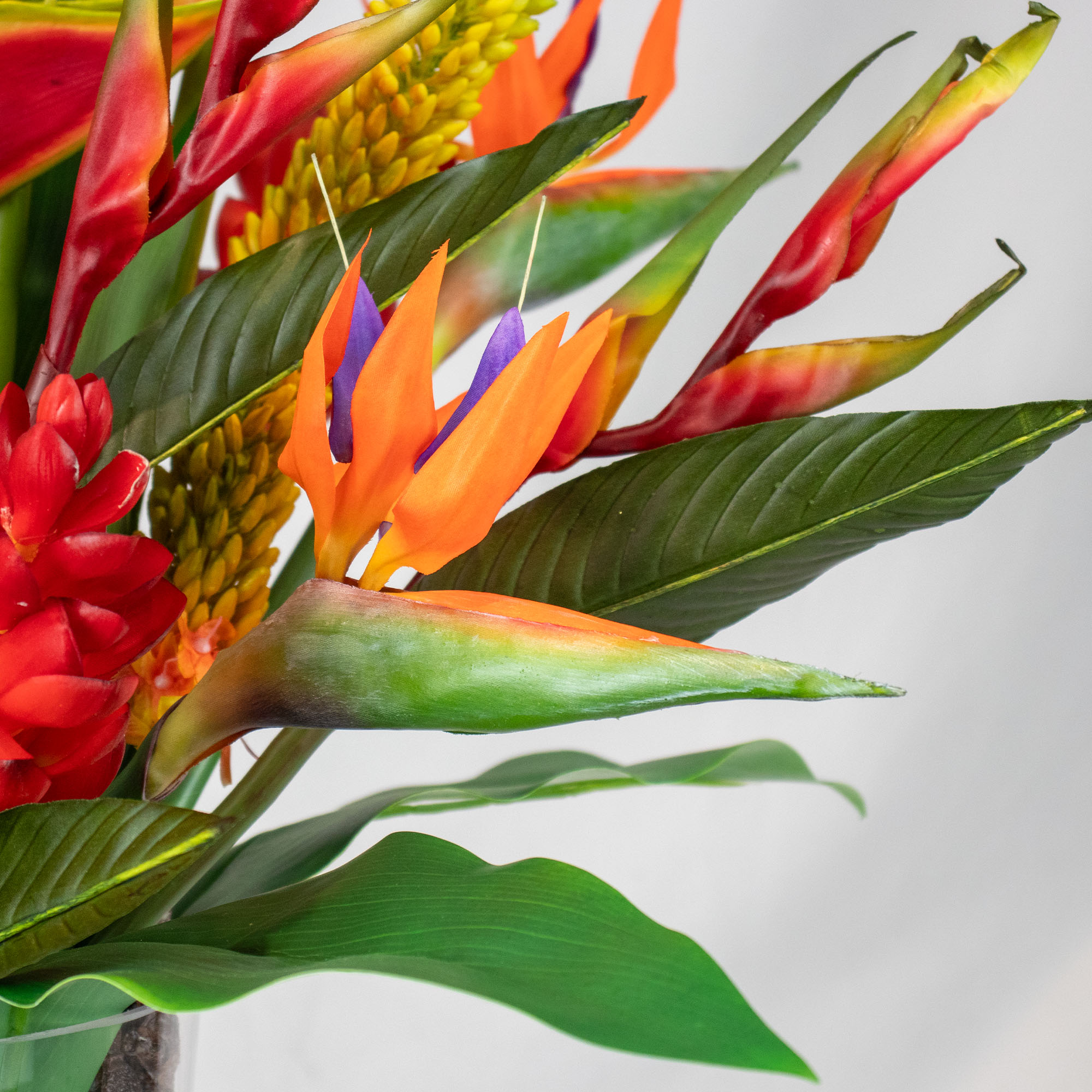 TROPICAL MIX IN CONICAL VASE
